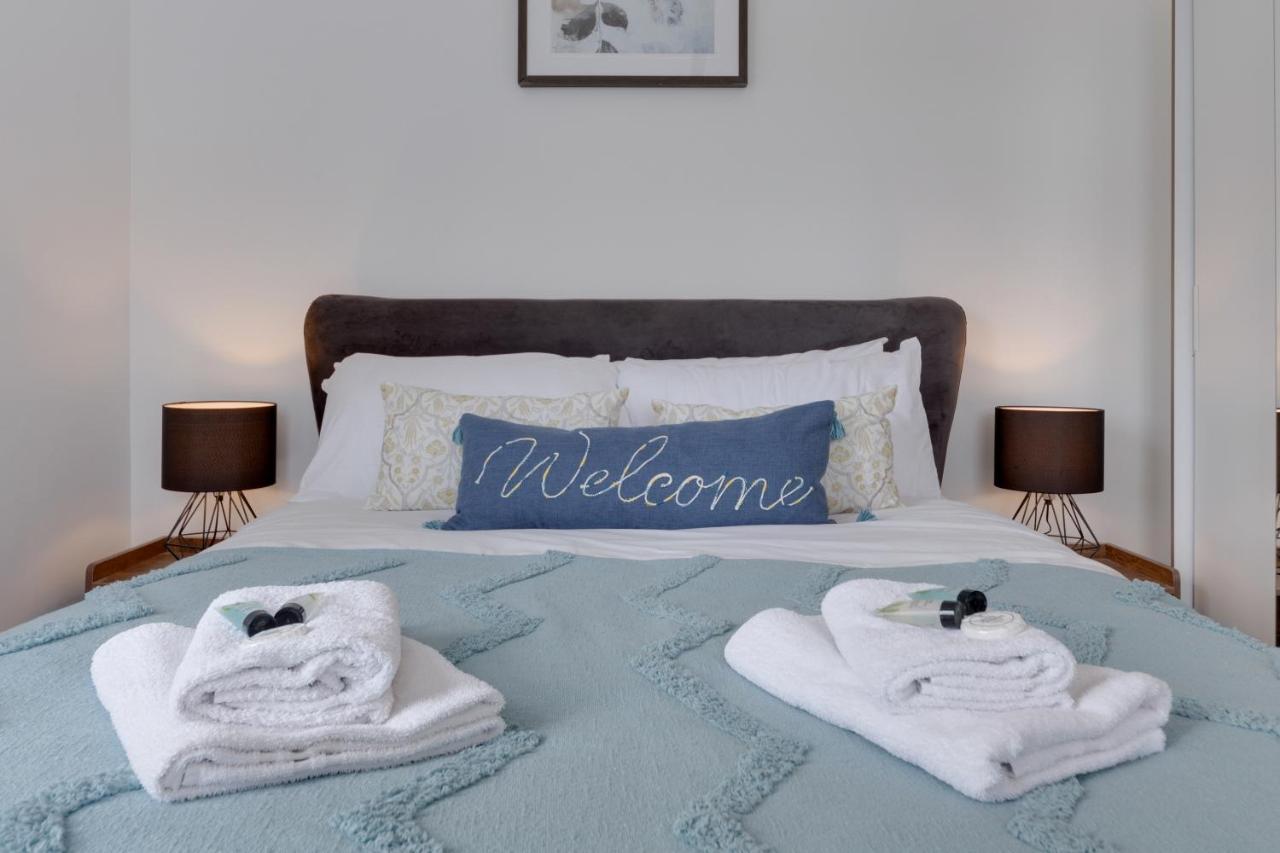 Suites By Rehoboth - M'Nuchah - Camden Road London Exteriör bild